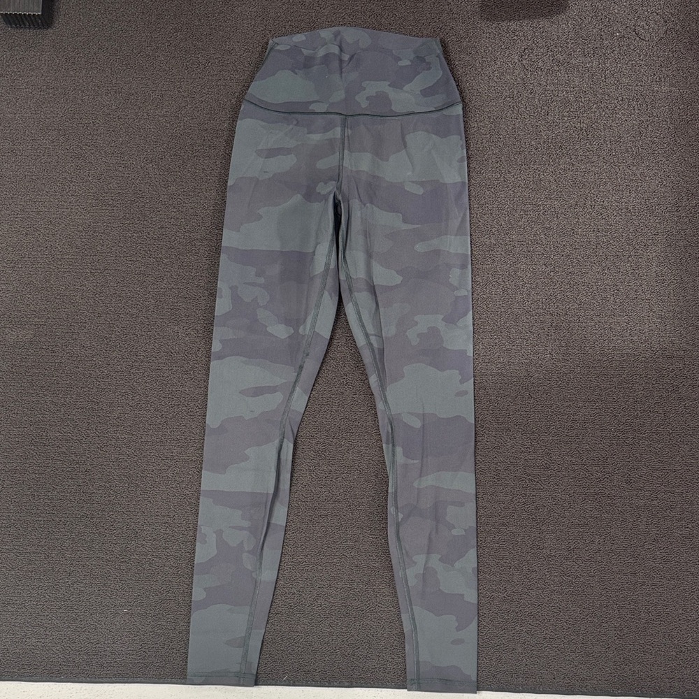 ALO Yoga Gray Camouflage High-Waist Leggings